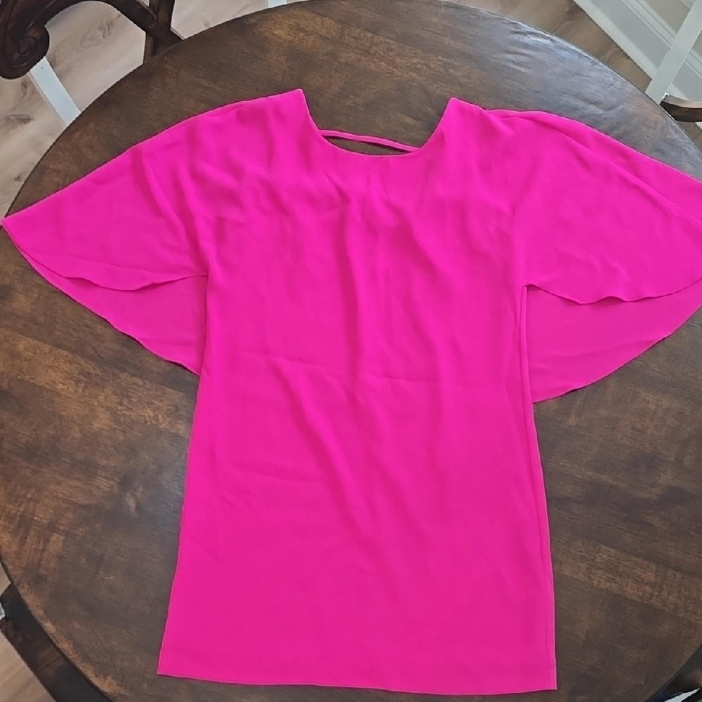 Gianni Bini Pink Boxy Blouse with Crew Neckline